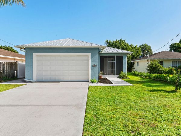 6855 4TH Street, Limestone Creek, FL 33458