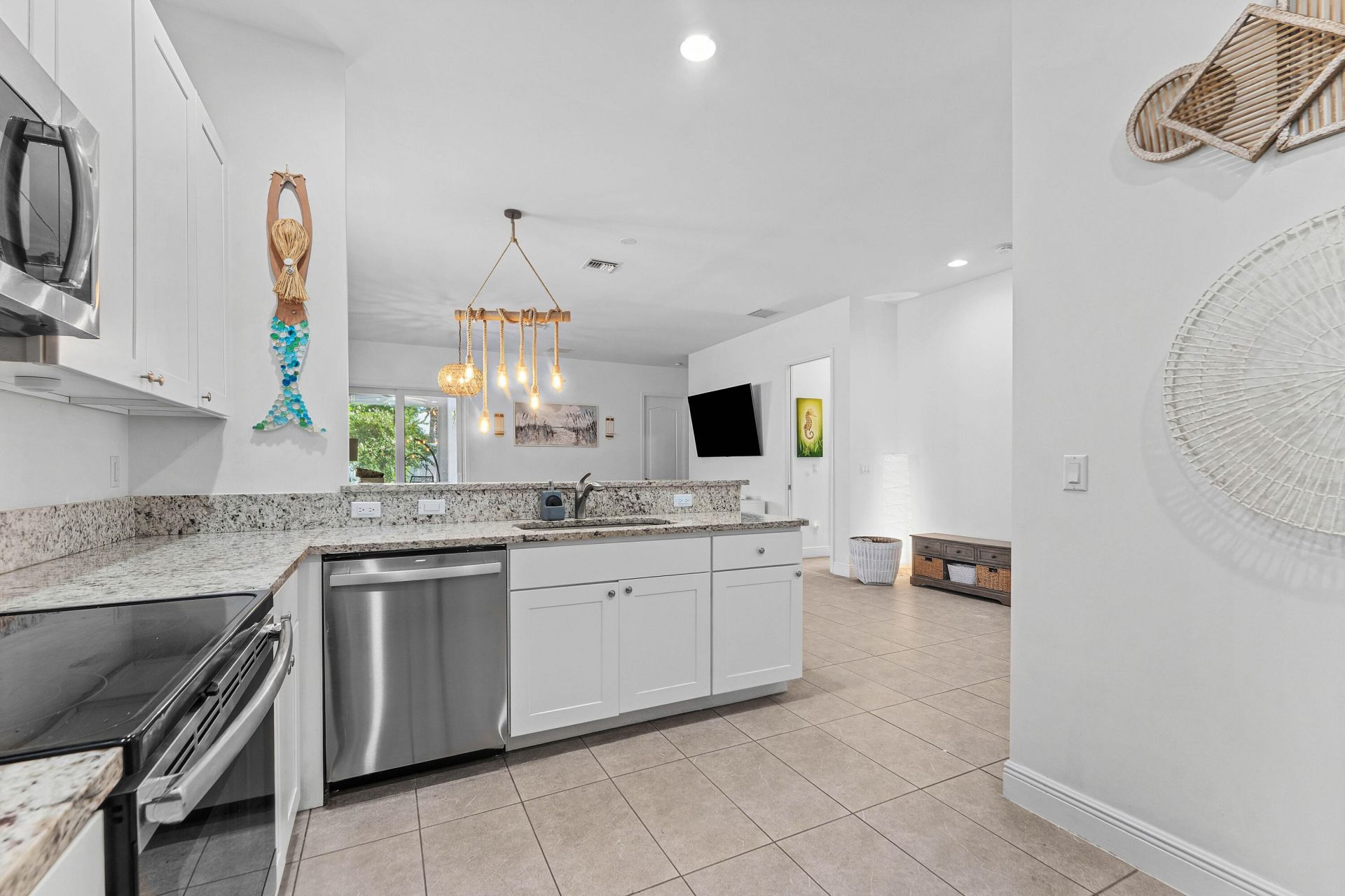 6855 4th Street, Limestone Creek, FL 33458 Photo