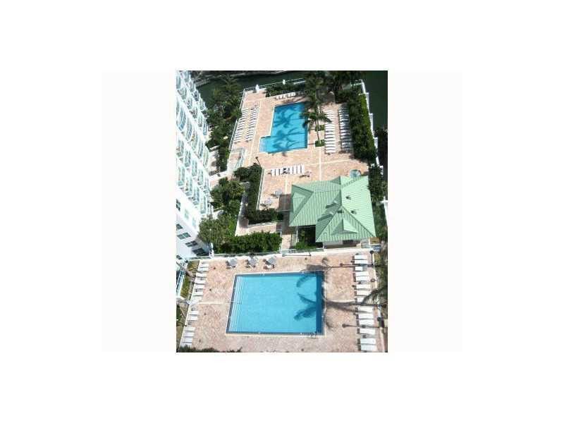31 SE 5th Street, Unit 202, Miami, FL 33131 Photo