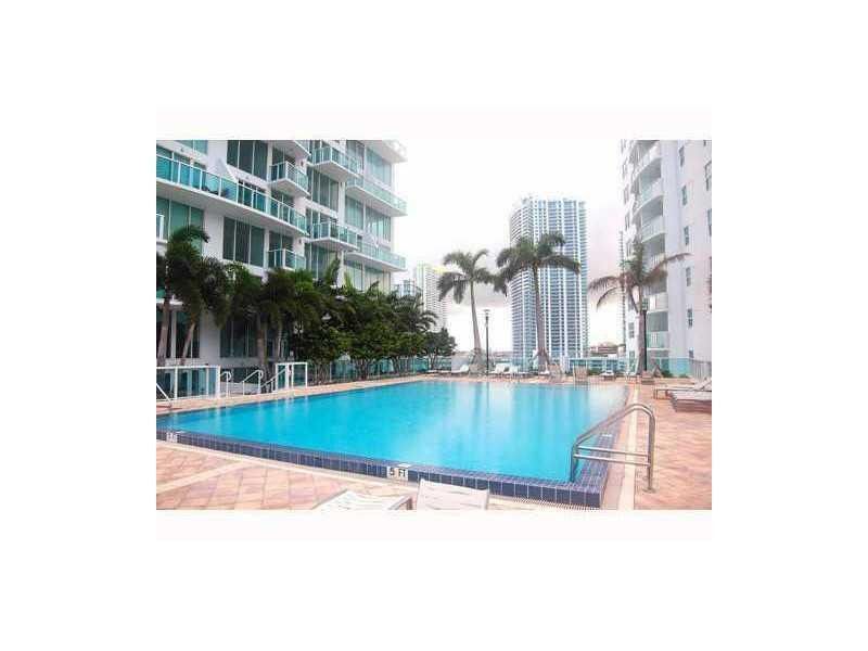 31 SE 5th Street, Unit 202, Miami, FL 33131 Photo
