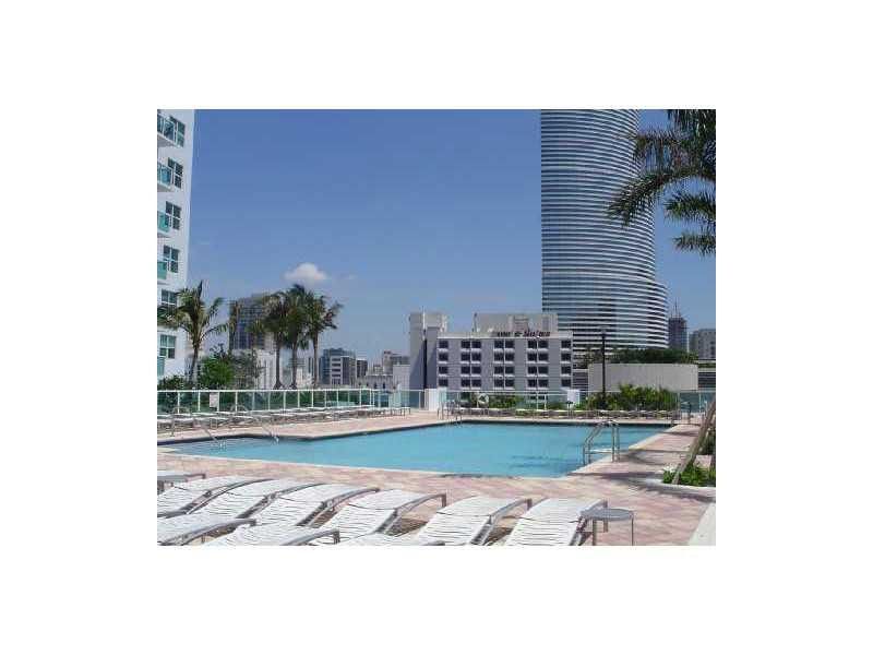 31 SE 5th Street, Unit 202, Miami, FL 33131 Photo