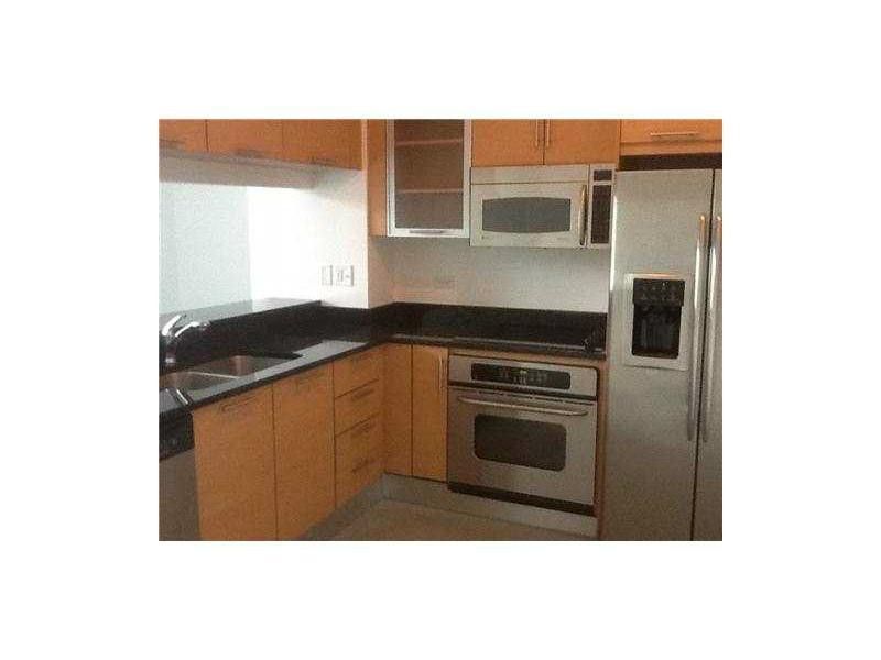 31 SE 5th Street, Unit 202, Miami, FL 33131 Photo