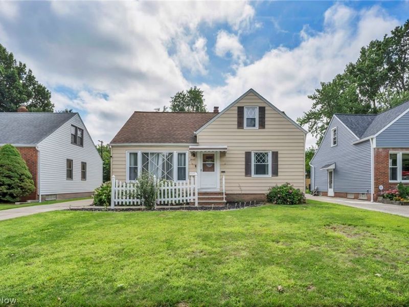 3862 Wallingford Road, South Euclid, OH 44121 Photo 4