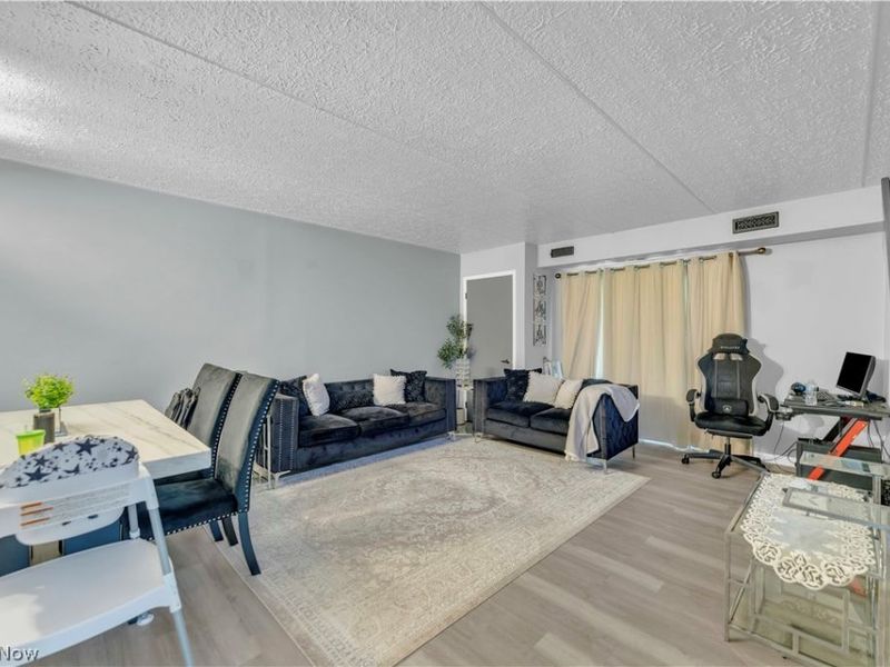 4849 Grace Road, Unit 125, North Olmsted, OH 44070 Photo 14