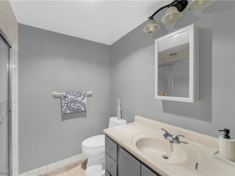 4849 Grace Road, Unit 125, North Olmsted, OH 44070 Photo 23