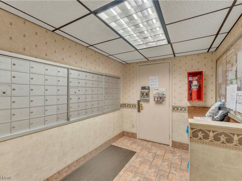 4849 Grace Road, Unit 125, North Olmsted, OH 44070 Photo 7