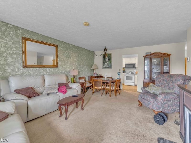 4849 Grace Road, Unit 228, North Olmsted, OH 44070 Photo 10