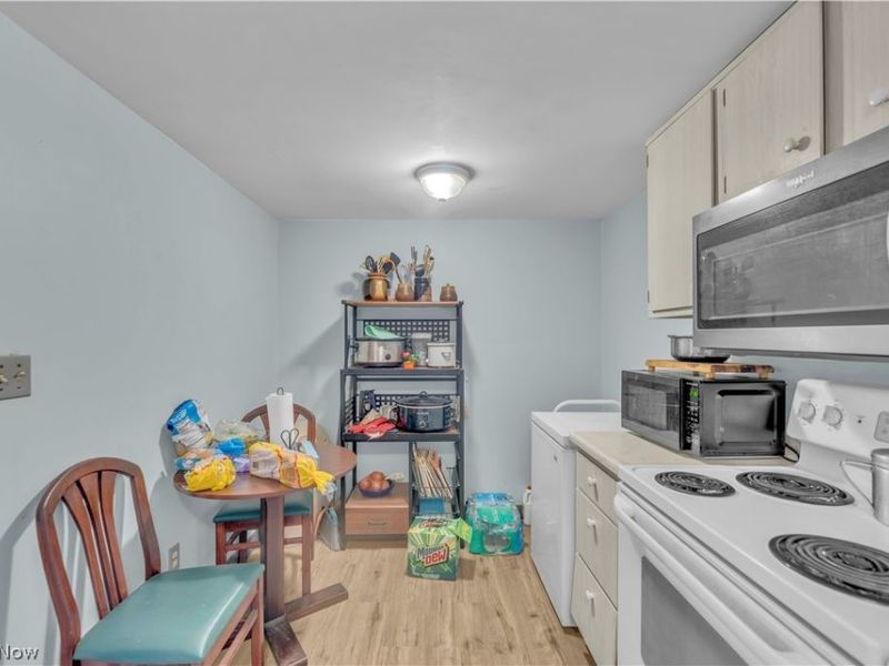 4849 Grace Road, Unit 228, North Olmsted, OH 44070 Photo 12