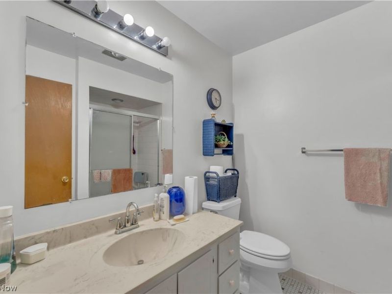 4849 Grace Road, Unit 228, North Olmsted, OH 44070 Photo 22