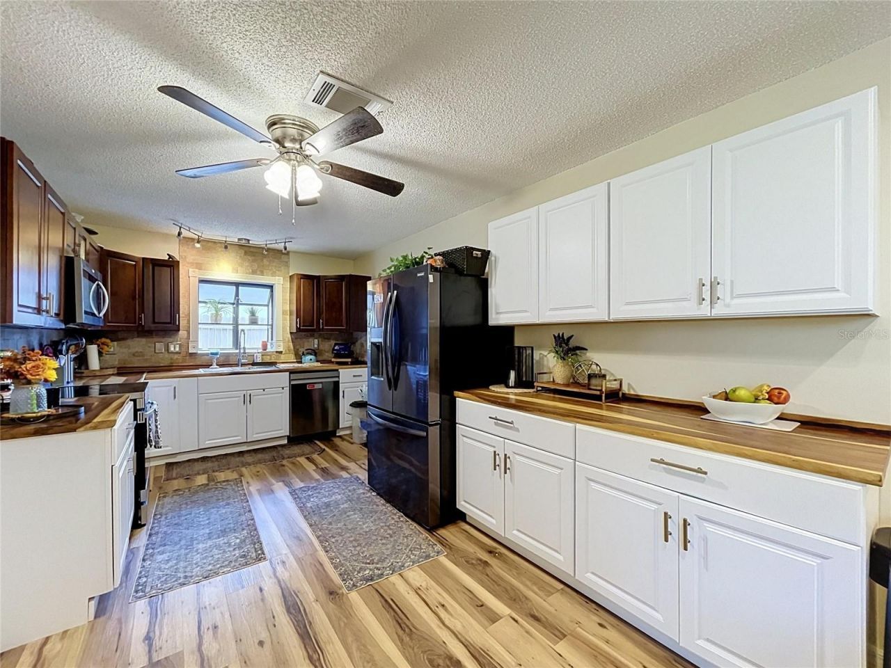 6250 Cedarbrook Drive N, Pinellas Park, FL 33782 Photo