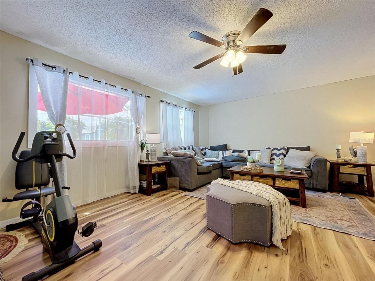 6250 Cedarbrook Drive N, Pinellas Park, FL 33782 Photo
