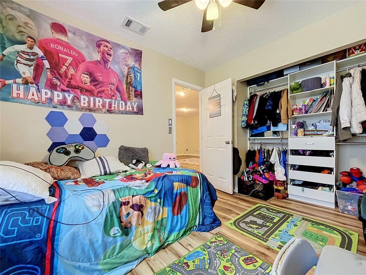 6250 Cedarbrook Drive N, Pinellas Park, FL 33782 Photo