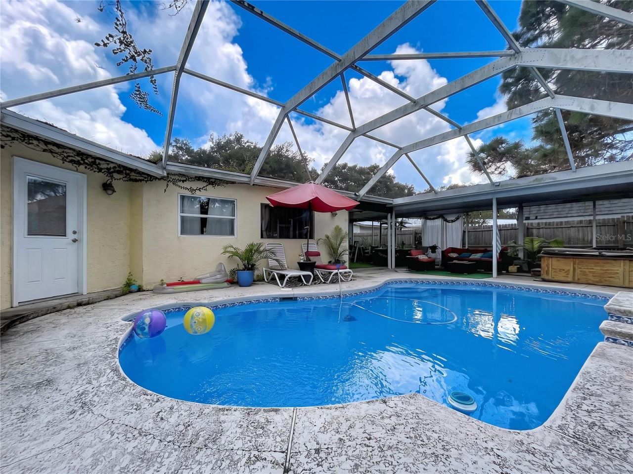 6250 Cedarbrook Drive N, Pinellas Park, FL 33782 Photo