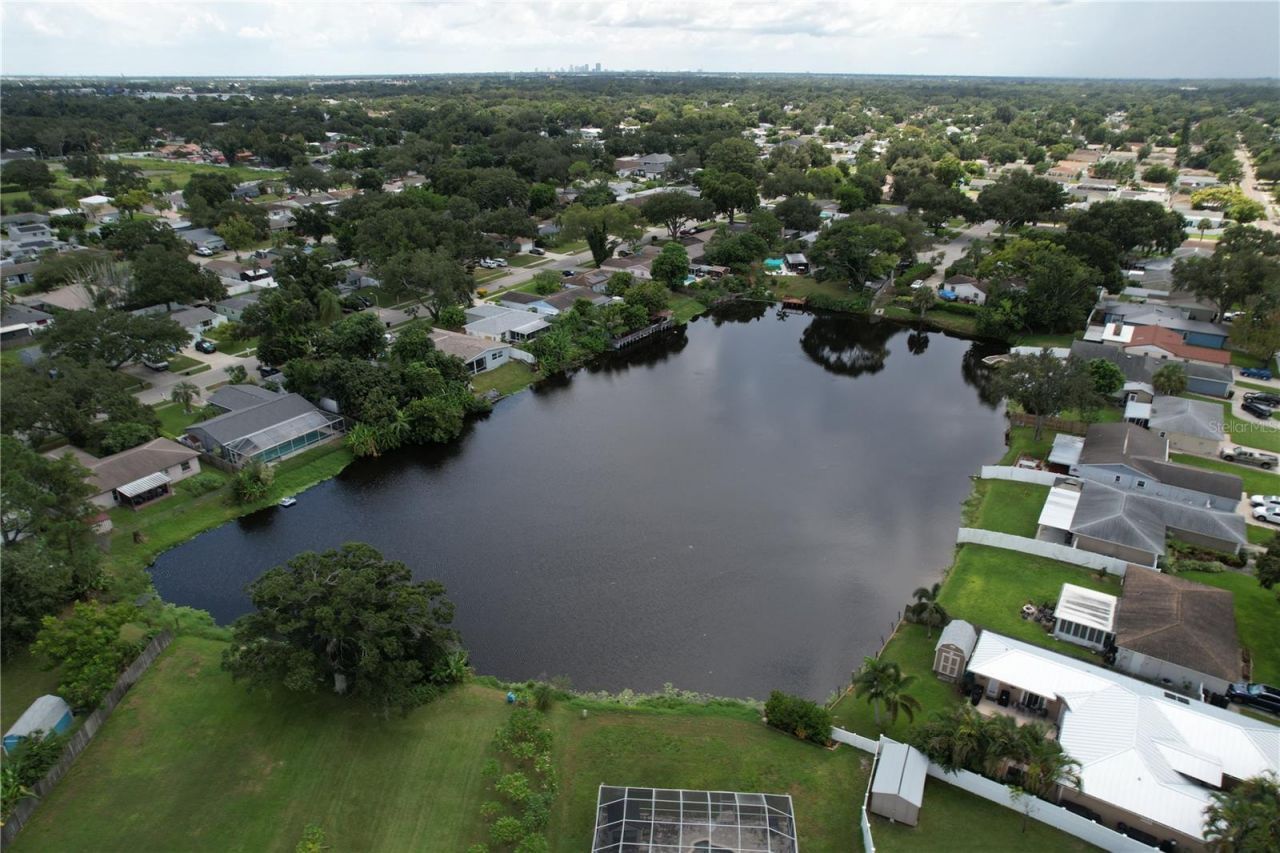 6250 Cedarbrook Drive N, Pinellas Park, FL 33782 Photo