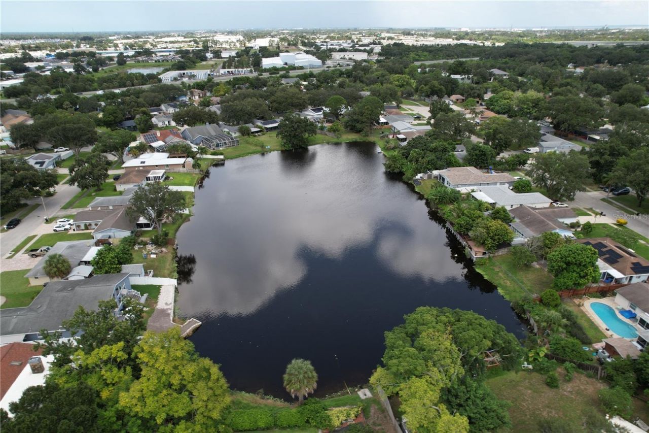 6250 Cedarbrook Drive N, Pinellas Park, FL 33782 Photo