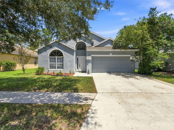 12118 COLONY LAKES BOULEVARD , NEW PORT RICHEY, FL 34654
