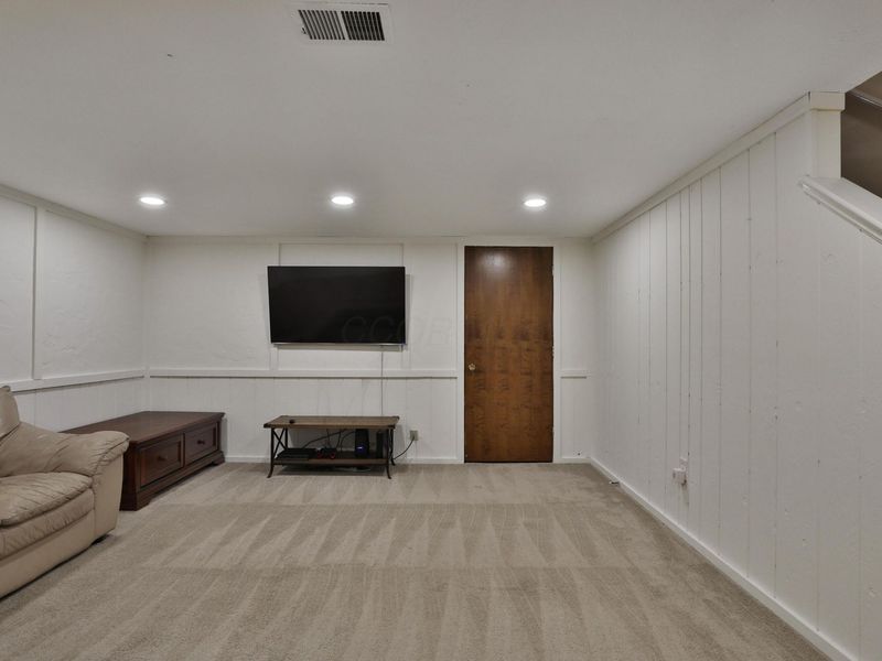 1732 Bethel Road, Columbus, OH 43220 Photo 32