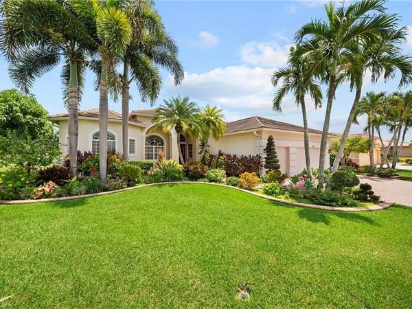 1034 Port Orange WAY, NAPLES, FL 34120