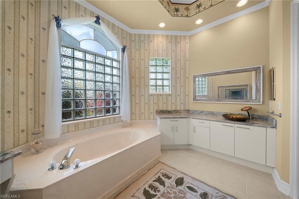 1034 Port Orange Way, Naples, FL 34120 Photo