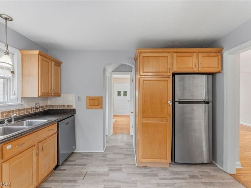 4338 Silsby Road, University Heights, OH 44118 Photo 7