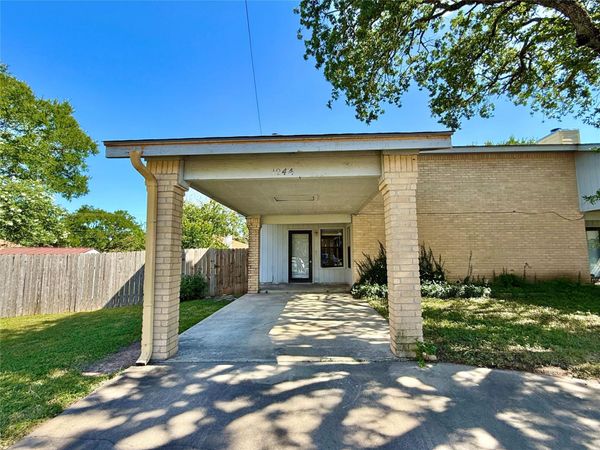 104 Verna SPUR, Unit A, Georgetown, TX 78628