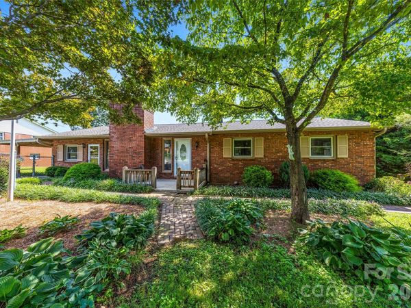 708 Loop Road, Hendersonville, NC 28792