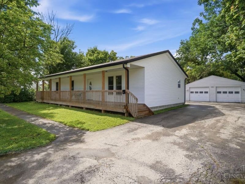 106 Central Avenue, Blanchester, OH 45107 Photo 3