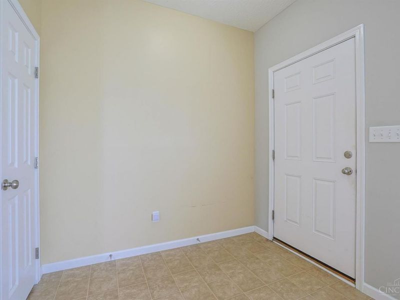 3191 Running Deer Trail, Franklin Township, OH 45005 Photo 4