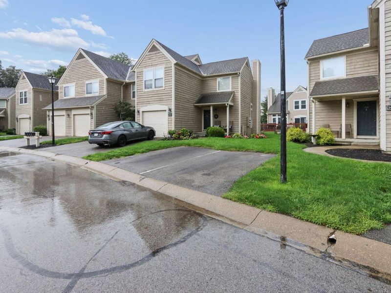 3414 Eastwoodlands Trail, Hilliard, OH 43026 Photo 3