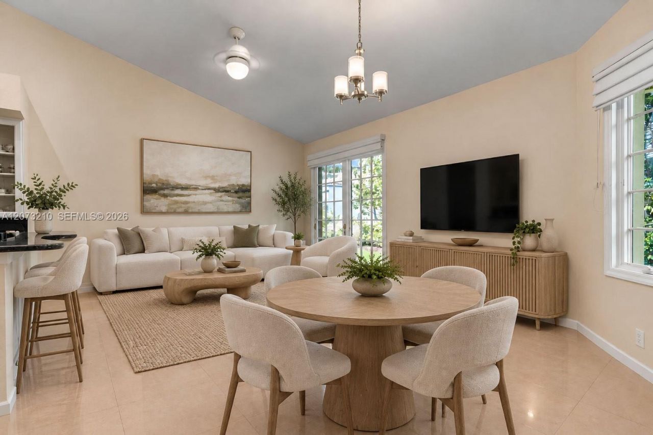 1090 SW 156th Avenue, Pembroke Pines, FL 33027 Photo