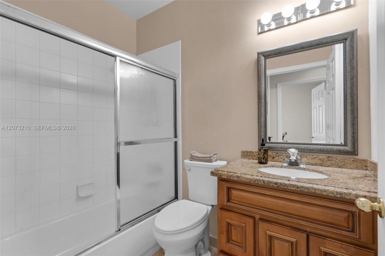 1090 SW 156th Ave , Pembroke Pines, FL 33027 Photo