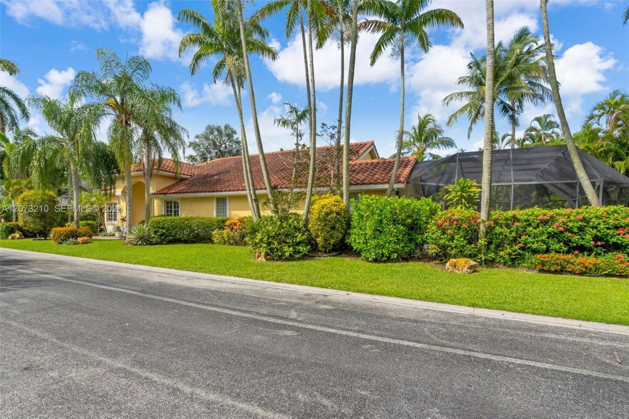 1090 SW 156th Ave , Pembroke Pines, FL 33027 Photo