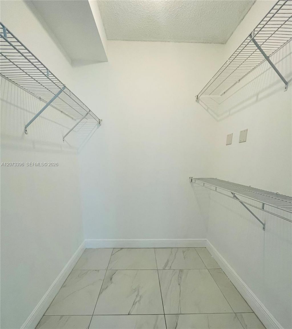 17150 N Bay Rd , Unit 2902, Sunny Isles Beach, FL 33160 Photo