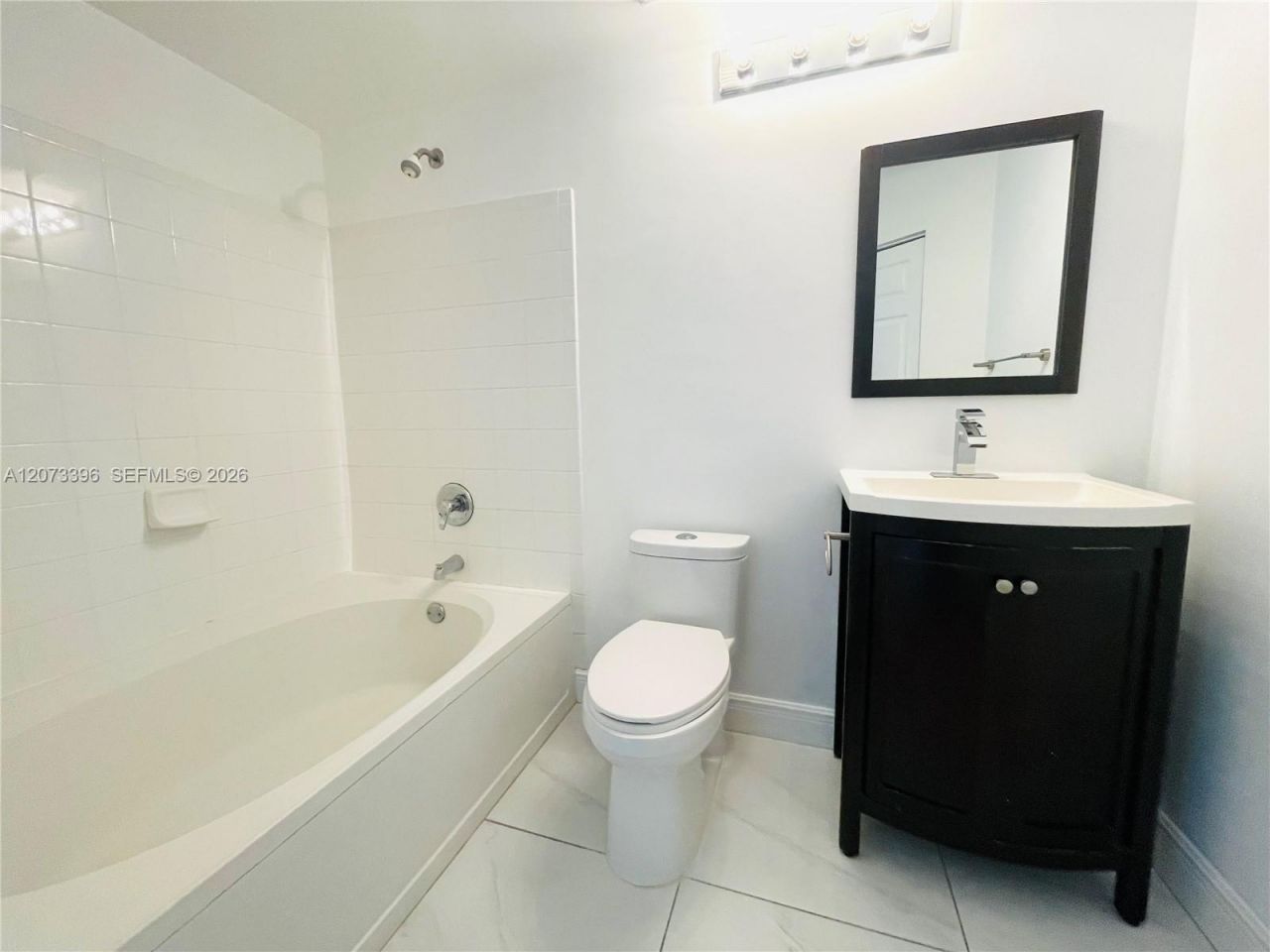 17150 N Bay Rd , Unit 2902, Sunny Isles Beach, FL 33160 Photo