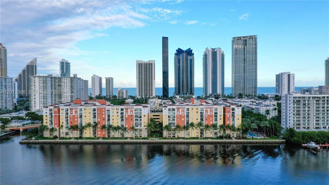 17150 N Bay Rd , Unit 2902, Sunny Isles Beach, FL 33160 Photo