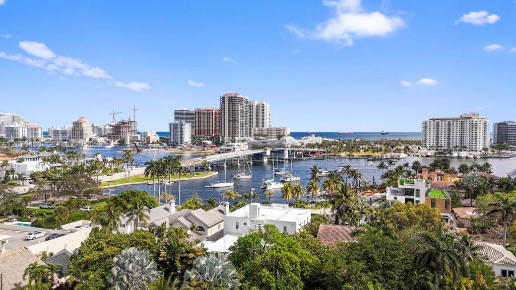 340 Sunset Dr , Unit 1210, Fort Lauderdale, FL 33301 Photo