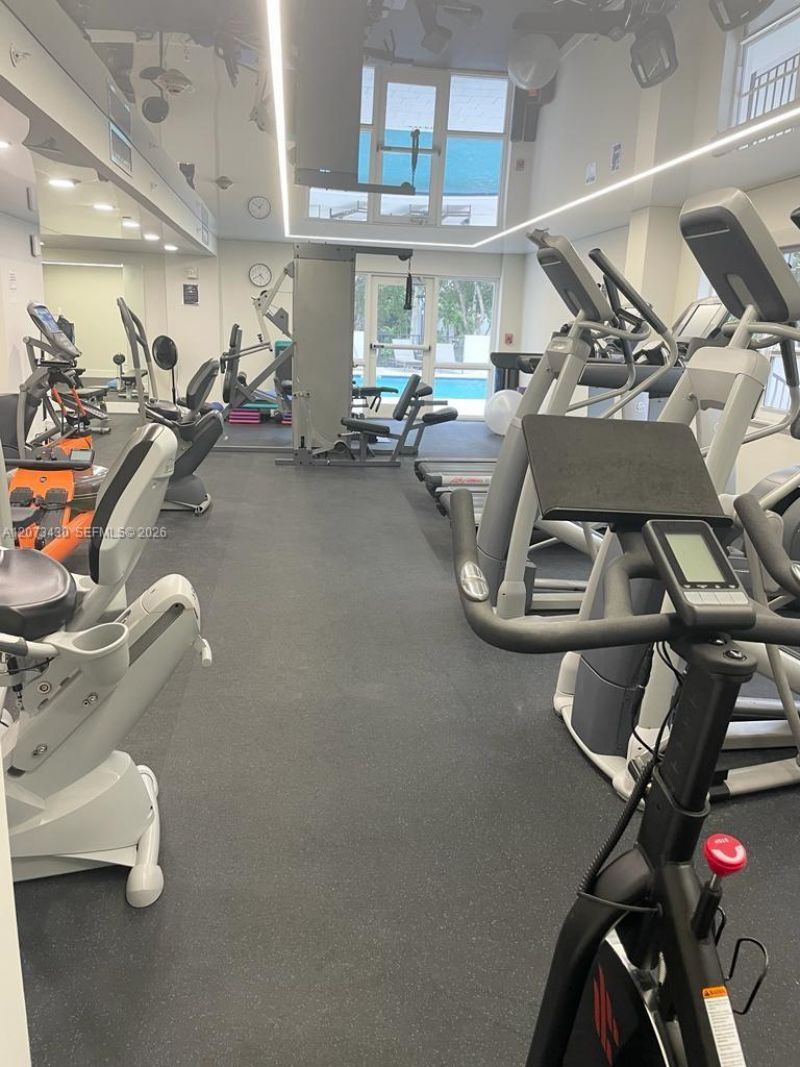 340 Sunset Dr , Unit 1210, Fort Lauderdale, FL 33301 Photo