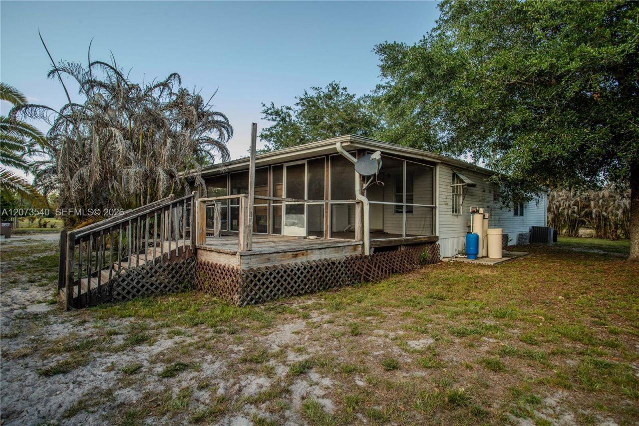 3880 Packinghouse Rd , Alva, FL 33920 Photo