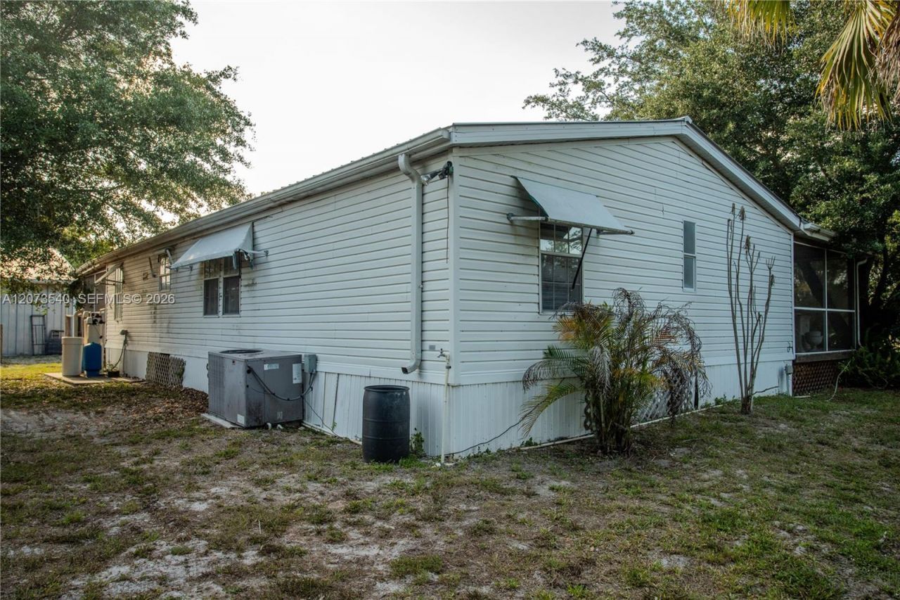 3880 Packinghouse Rd , Alva, FL 33920 Photo