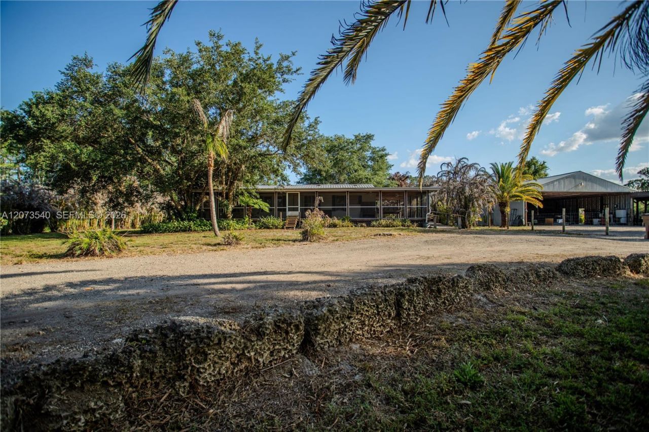 3880 Packinghouse Rd , Alva, FL 33920 Photo