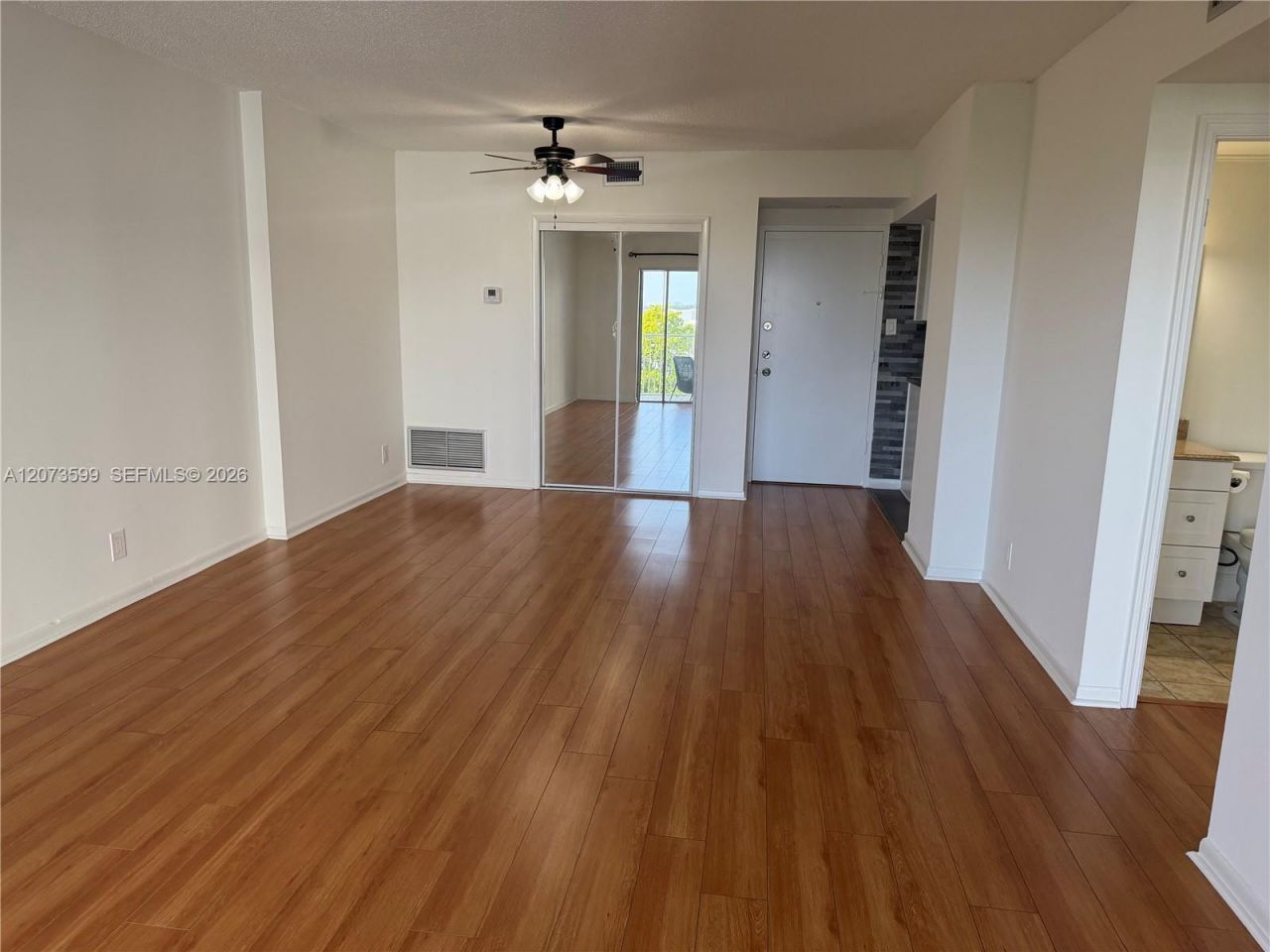 4200 Hillcrest Dr , Unit 809, Hollywood, FL 33021 Photo