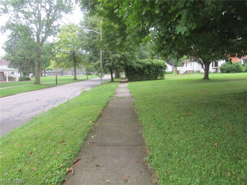 106 Prospect Street , Wellington, OH 44090 Photo 4