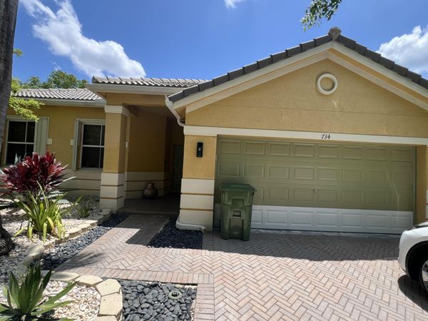 734 Lavender Circle, Weston, FL 33327