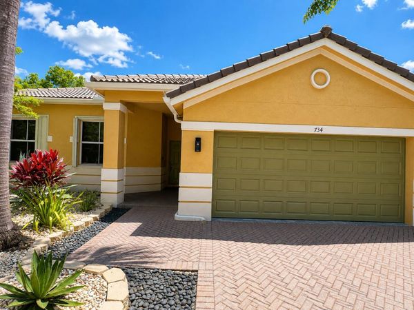 734 Lavender Circle, Weston, FL 33327