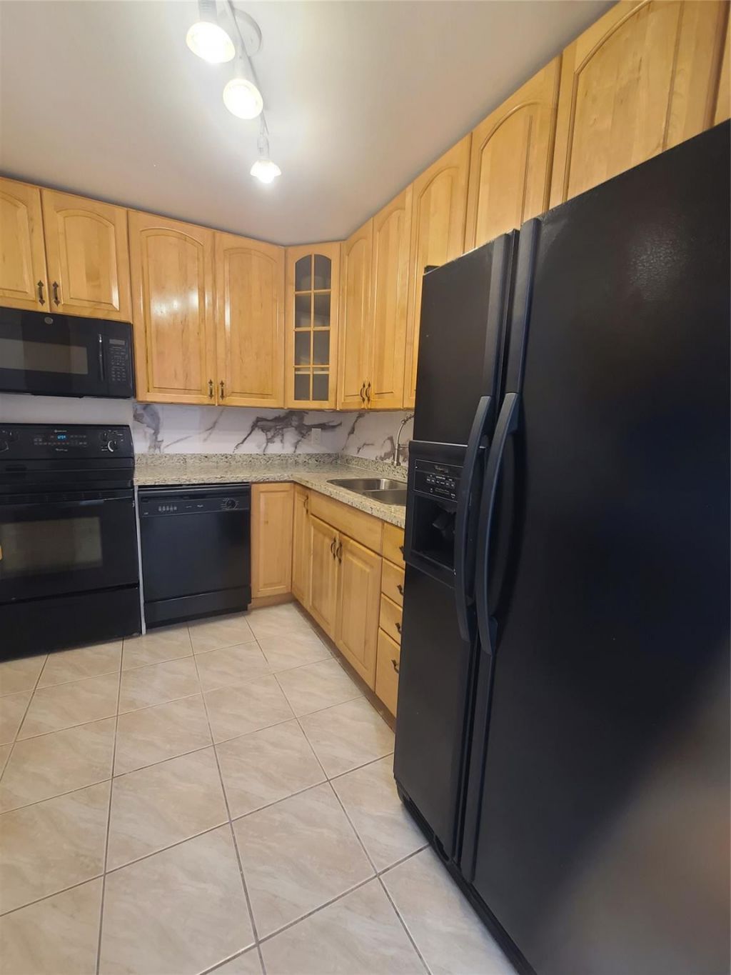 6391 Bay Club Drive, Unit 4, Fort Lauderdale, FL 33308 Photo
