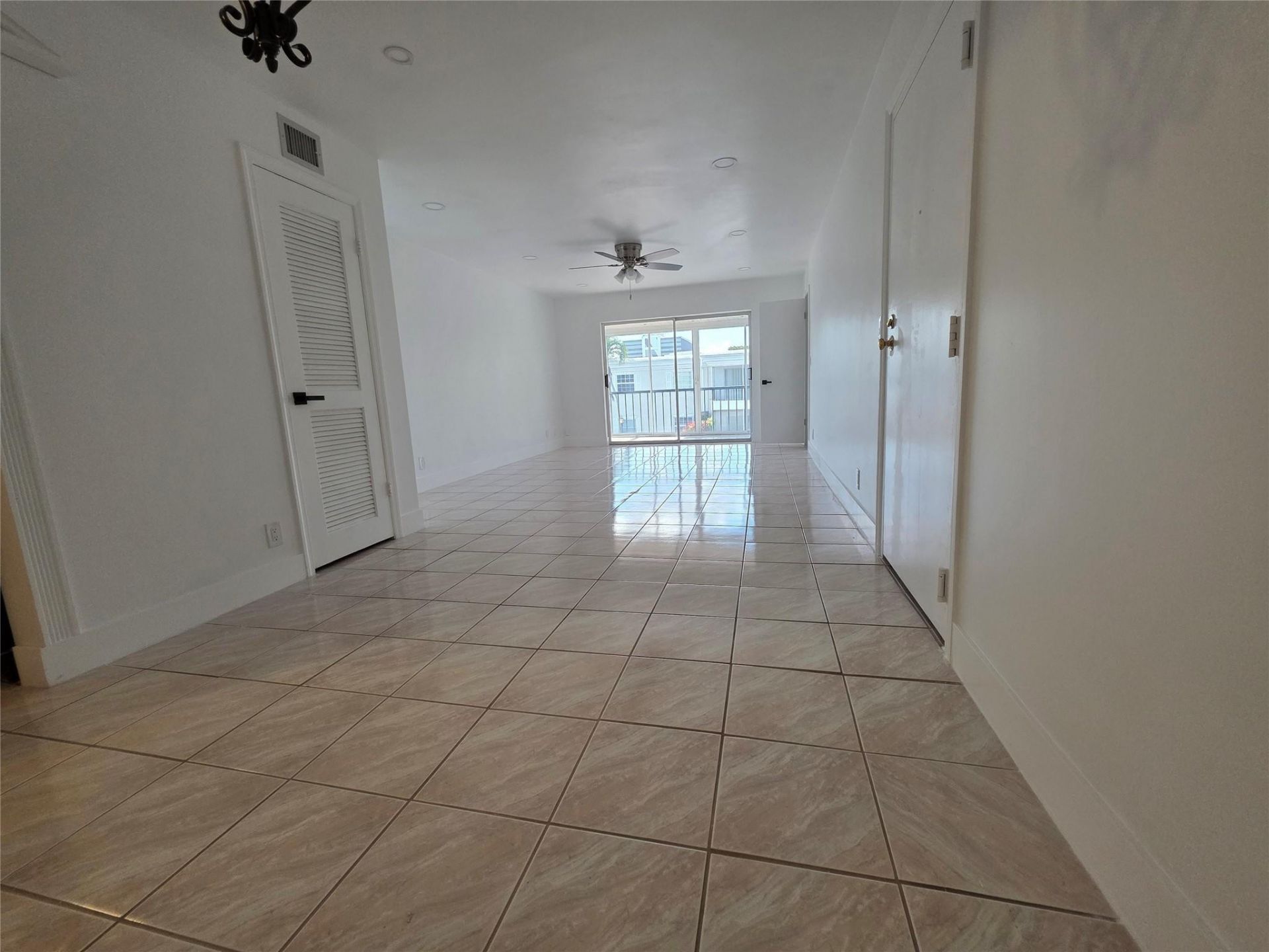 6391 Bay Club Drive, Unit 4, Fort Lauderdale, FL 33308 Photo