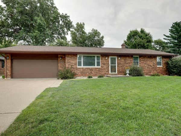 2701 Ken Ray Drive , Quincy, IL 62301