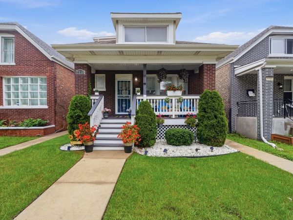 7719 S Rhodes Avenue , Chicago, IL 60619