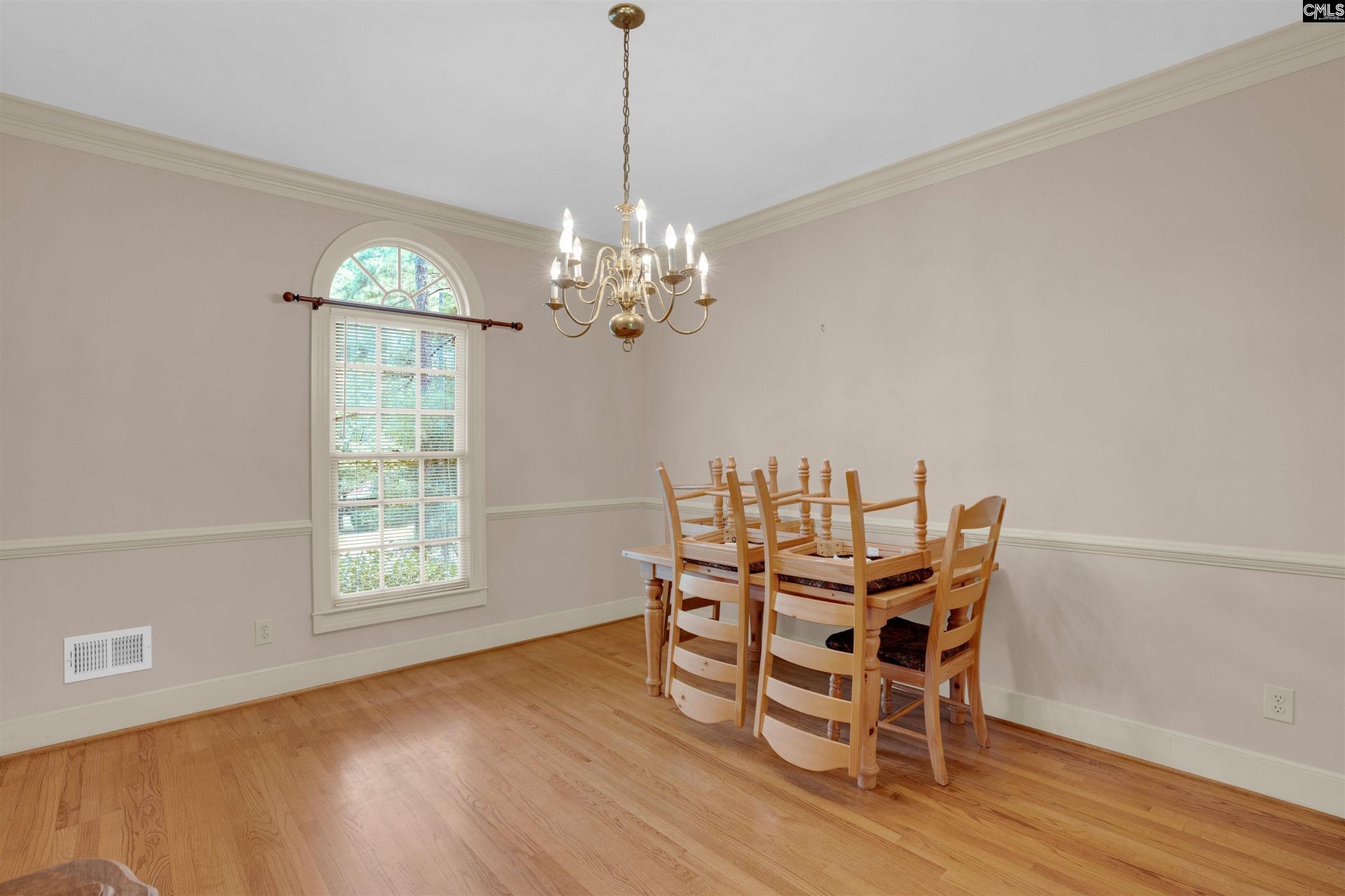 305 Bridgecreek Drive  Photo 21