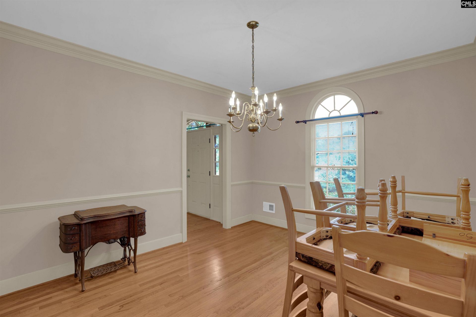 305 Bridgecreek Drive  Photo 22